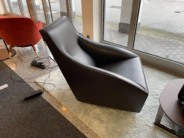 Sessel "Doda" mit hoher Rückenlehen, drehbar, Leder dunkelbraun