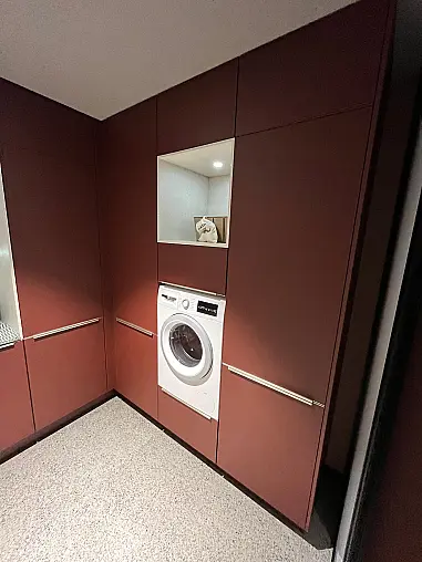 Exklusive Hauswirtschaftsküche - Messestück - inkl. Nassbereich - inkl. Waschmaschine Bosch - LED-Beleuchtungen - LED-Backlight-System