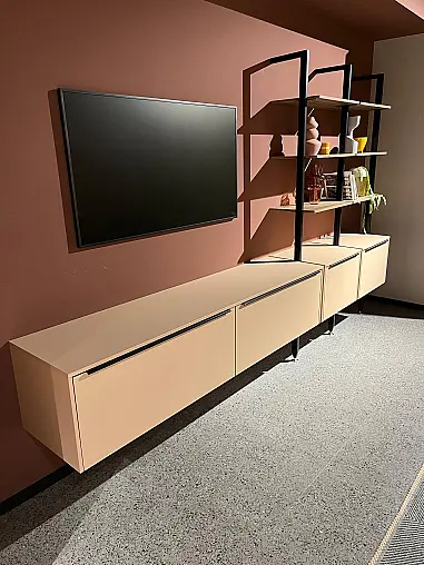Exklusives Esszimmer - Messestück - Sideboard schwebende Optik mit LED-Backlight-System - Tischgruppe mit 6 Stühlen