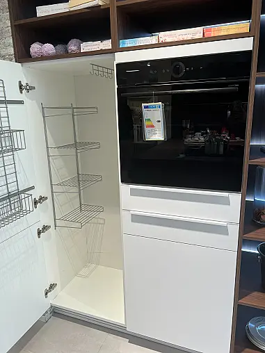 Nobilia Küche mit hochwertigen Bosch Geräten