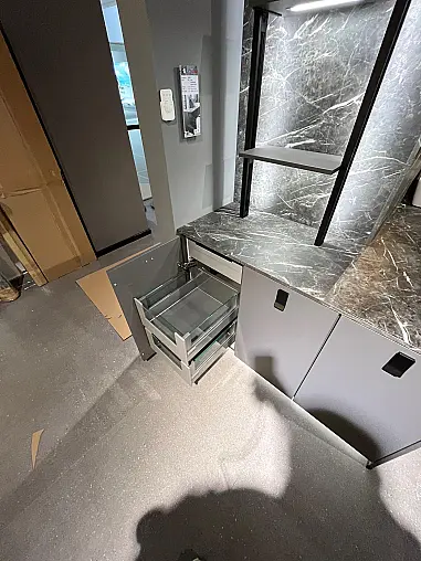 Exklusives Badezimmer / Waschtisch / Schränke - Eckplanung - Messestück - sofort verfügbar