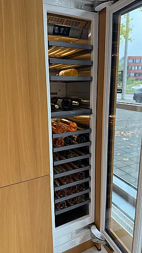 exklusiver Weinklimaschrank