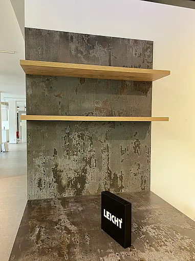 Hochwertige LEICHT Küche mit Dekton Arbeitsplatte und Gaggenau Geräten