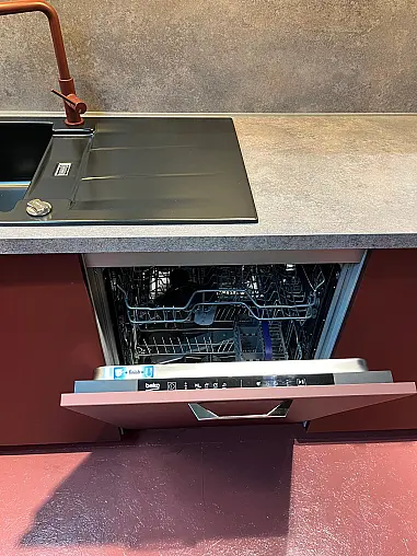 Exklusive Messeküche - Rost-Rot - viel Zubehör - viel LED-Beleuchtungen - Theke - XL-Schränke