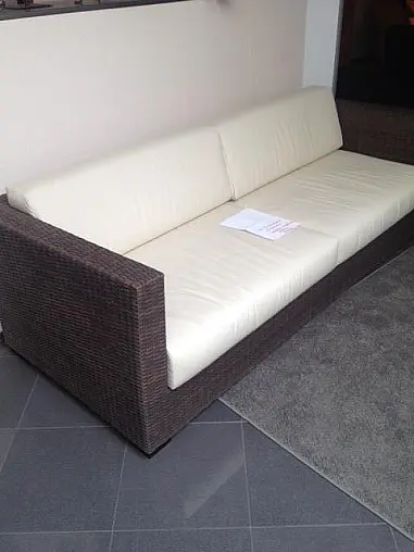 Korbsofa für Außenbereich