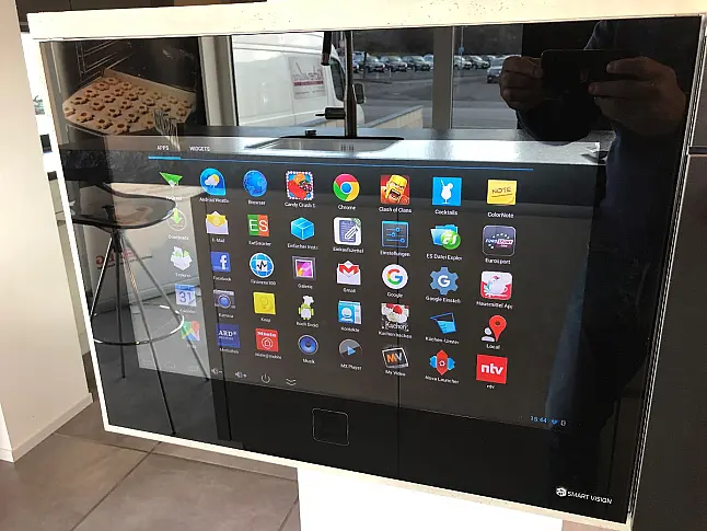 Tirion Smart Vision Einbau Multimedia System als Türe in 450mm Höhe mit Micosoft System