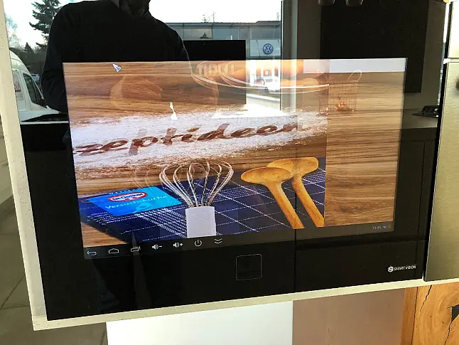 Tirion Smart Vision Einbau Multimedia System als Türe in 450mm Höhe mit Micosoft System