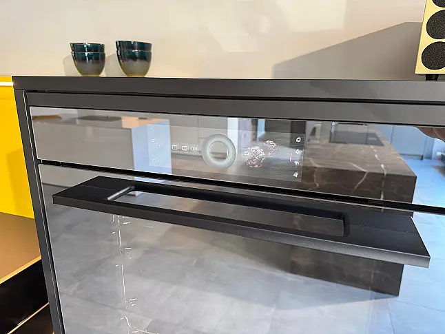 Combair V2000 60 in Spiegelglas Schwarz