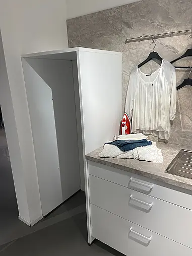 Hauswirtschaftsraum mit XL Schränke erweiterbar