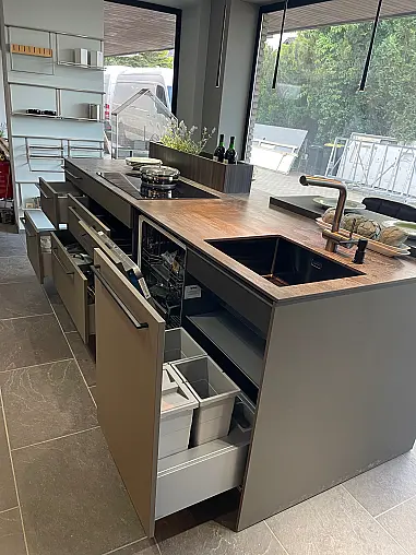 MUSTERKÜCHE SieMatic SC 45 umbra samtmatt