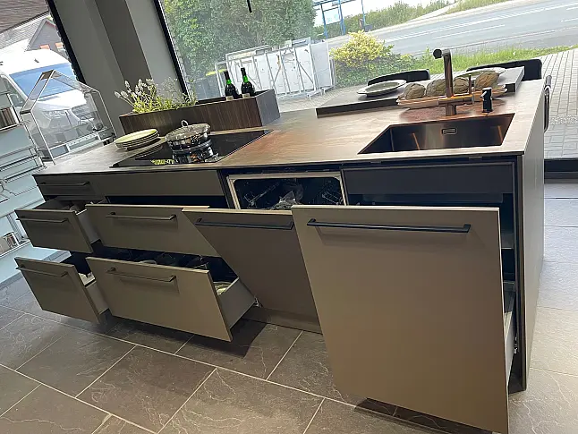 MUSTERKÜCHE SieMatic SC 45 umbra samtmatt