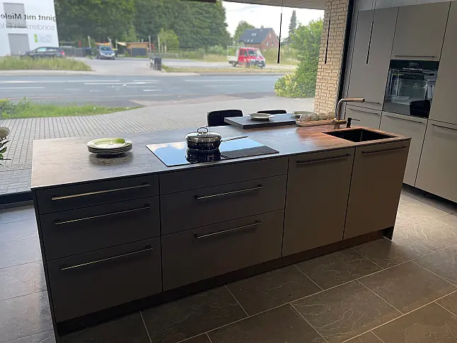 MUSTERKÜCHE SieMatic SC 45 umbra samtmatt
