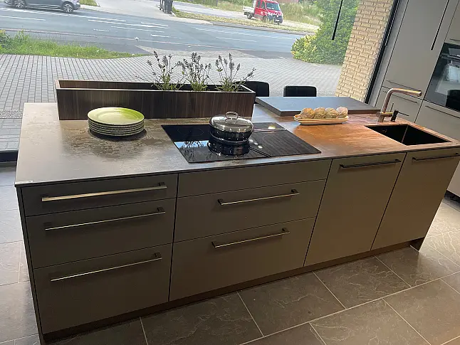 MUSTERKÜCHE SieMatic SC 45 umbra samtmatt