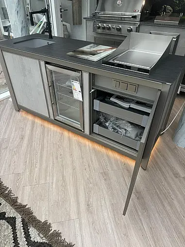 Outdoorküche - mit Spüle Kühlschrank &amp; Teppanyaki
