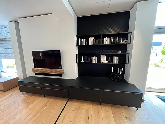 Exklusive Wohnwand / TV-Board / Anbauwand - Nischenrückwand Glas - SmartCube-Regale