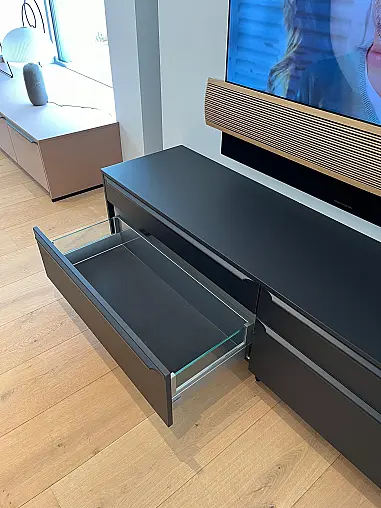 Exklusive Wohnwand / TV-Board / Anbauwand - Nischenrückwand Glas - SmartCube-Regale