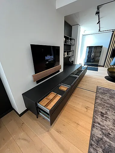 Exklusive Wohnwand / TV-Board / Anbauwand - Nischenrückwand Glas - SmartCube-Regale