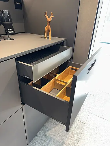 Designküche mit Miele-Geräten