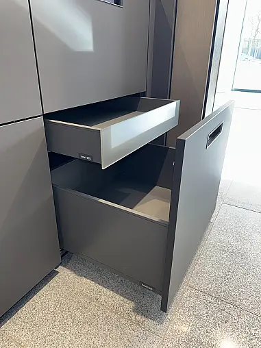Designküche mit Miele-Geräten