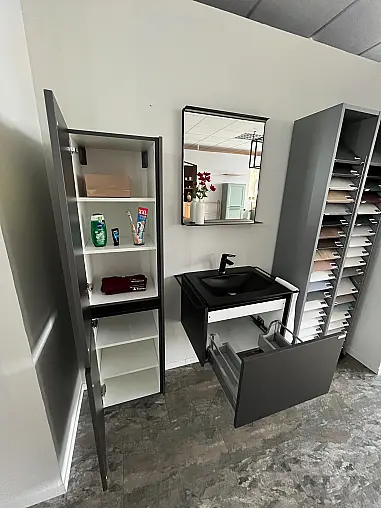 Badezimmermöbel in Glas Optik Matt Schiefergrau