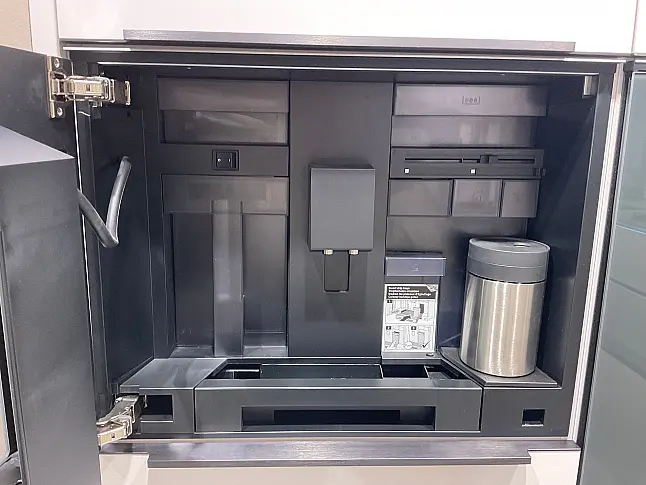Einbau-Kaffeevollautomat