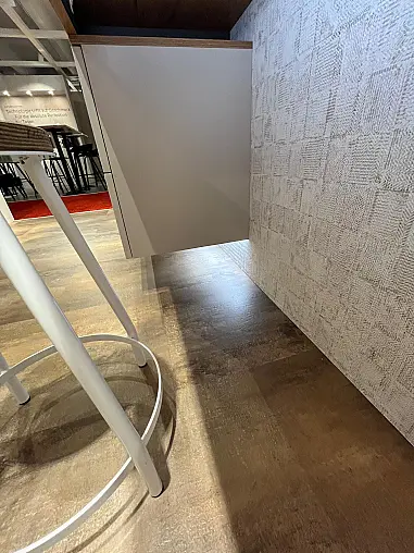 Exklusives Badezimmer - Zwei Spiegel mit LED-Beleuchtung - Keramik Waschbecken - viel LED-Beleuchtung - Messestück wieder in Originalverpackung