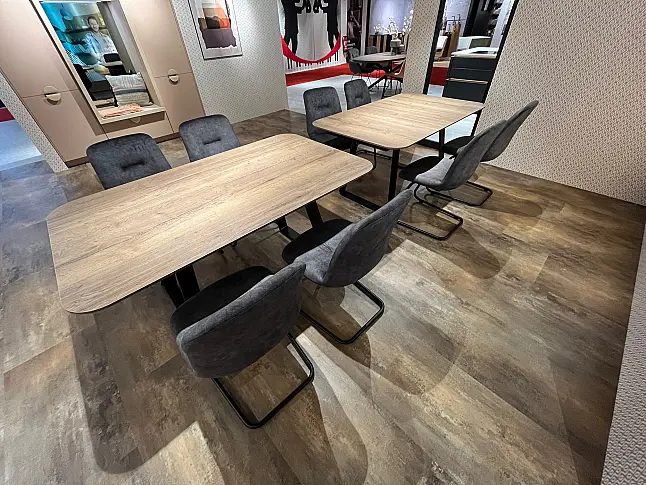 Zwei Tische Dekor Eiche Havanna mit jeweils 4 Stühlen - 1600 mm x 950 mm