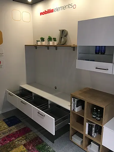 Anbauwand / Kinderzimmer / Bürowand in Lacklaminat Alpinweiß supermatt