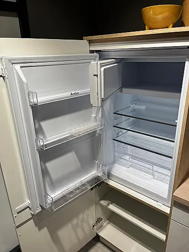 Eleganter Küchenblock - Messe/Ausstellungsstück - nur 2 Tage montiert - wieder originalverpackt - sofort zu haben