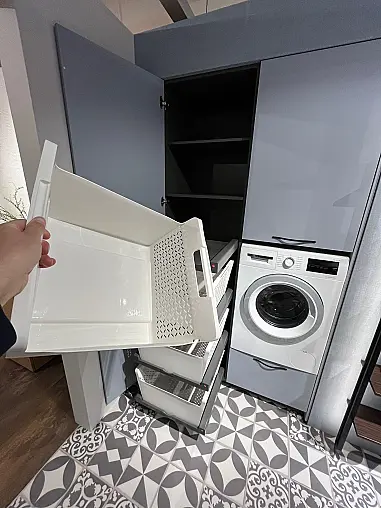 Exklusive Hauswirtschaftsküche - Messestück - inkl. Waschmaschine von Bosch