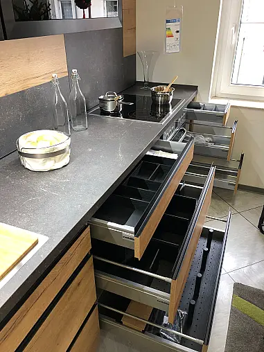 moderne Küche in Holz-Optik (Nr.12)