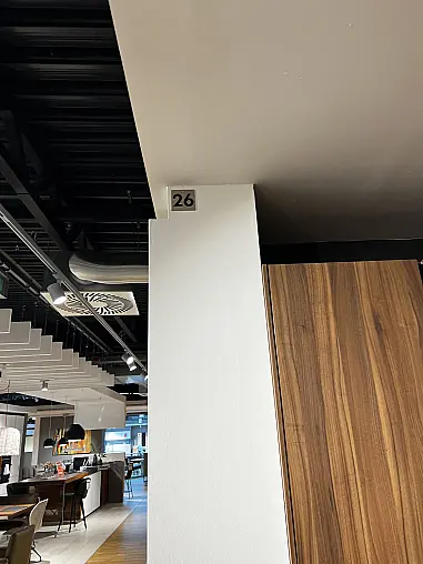 Leicht Moderne U-Küche Nussbaum