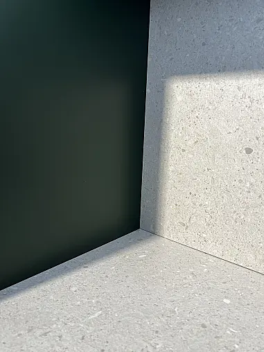 Landhaus Inselküche Waldgrün Satin