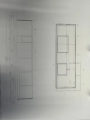 Insellösung mit Designelement + Seitenschanklösung mit Pocketdoors