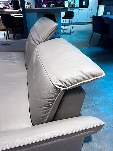 Hochwertige Ledercouch AV965 mit Relaxfunktion, teilweise motorbetrieben