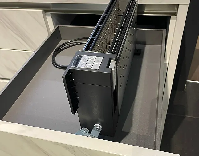 Wunderschöne Ausstellungsküche ausgestattet mit SMEG Geräten und vielen tollen Highlights.