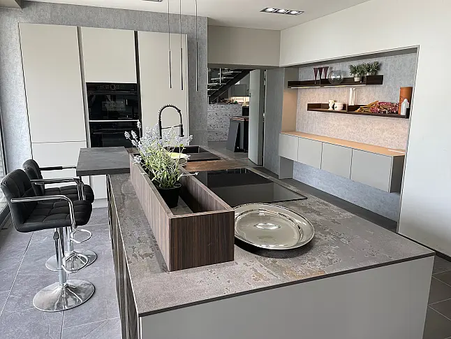 Musterküche SieMatic SLC kieselgrau samtmatt, ohne Anrichte