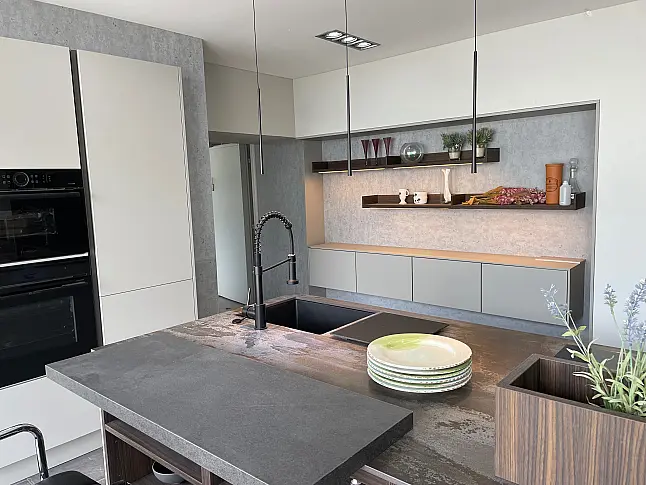 Musterküche SieMatic SLC kieselgrau samtmatt, ohne Anrichte