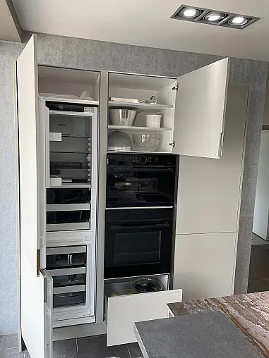 Musterküche SieMatic SLC kieselgrau samtmatt, ohne Anrichte