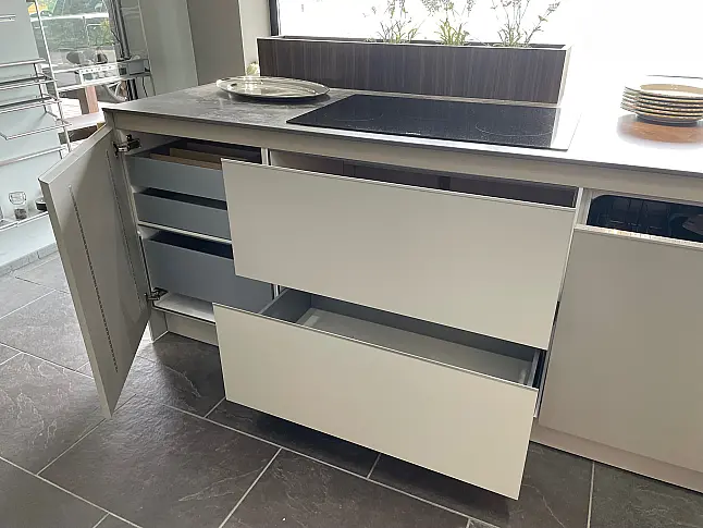 Musterküche SieMatic SLC kieselgrau samtmatt, ohne Anrichte