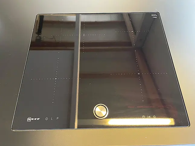 neo exclusive, Grifflos, Touch, Glas exclusive Arbeitsplatte