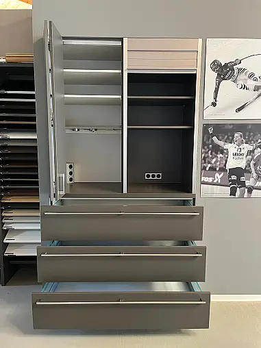 I Unterschrank + Etagen-Aufsatz-Rollladenschrank + Etagen-Aufsatz-Eckschrank