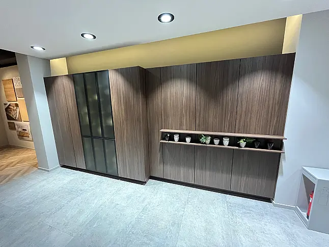 Exklusive Messeküche - XL Schränke - Slim Line Arbeitsplatten - viel LED-Beleuchtung - viel Zubehör - zahlreiche Siemens Einbaugeräte