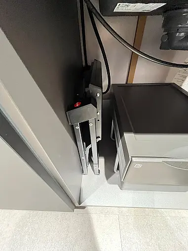 Exklusive Messeküche - XL Schränke - Slim Line Arbeitsplatten - viel LED-Beleuchtung - viel Zubehör - zahlreiche Siemens Einbaugeräte