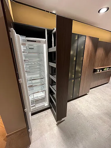 Exklusive Messeküche - XL Schränke - Slim Line Arbeitsplatten - viel LED-Beleuchtung - viel Zubehör - zahlreiche Siemens Einbaugeräte