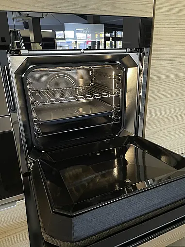 Dialoggarer  Backofen, Obsidianschwarz, Inklusive Gutschein für ein Private Dining