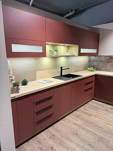 Moderne L-Form Küche mit Gorenje Geräten
