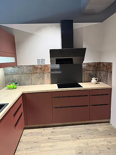 Moderne L-Form Küche mit Gorenje Geräten