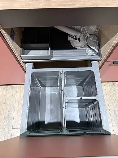 Moderne L-Form Küche mit Gorenje Geräten