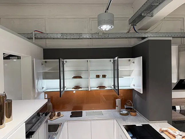 Moderne Nolte Küche in Zeitlosem Design